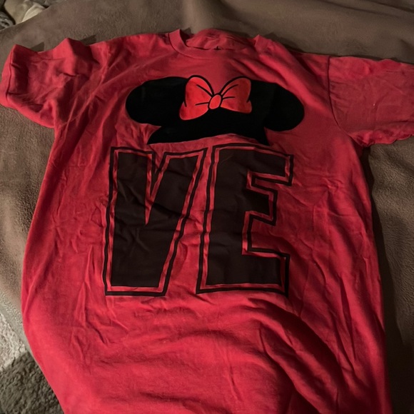 Minnie Shirt (LOVE) with velvet ears. - Picture 1 of 1